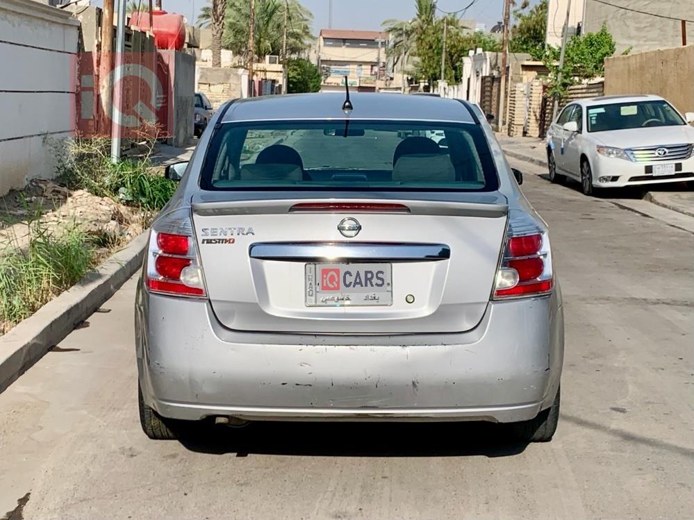 نيسان سنترا